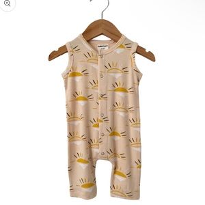 Spearmint Love toddler romper/size 2